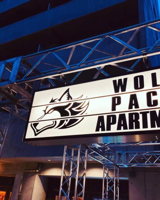 Wolf Pack Apartment 33 Osaka Exterior foto